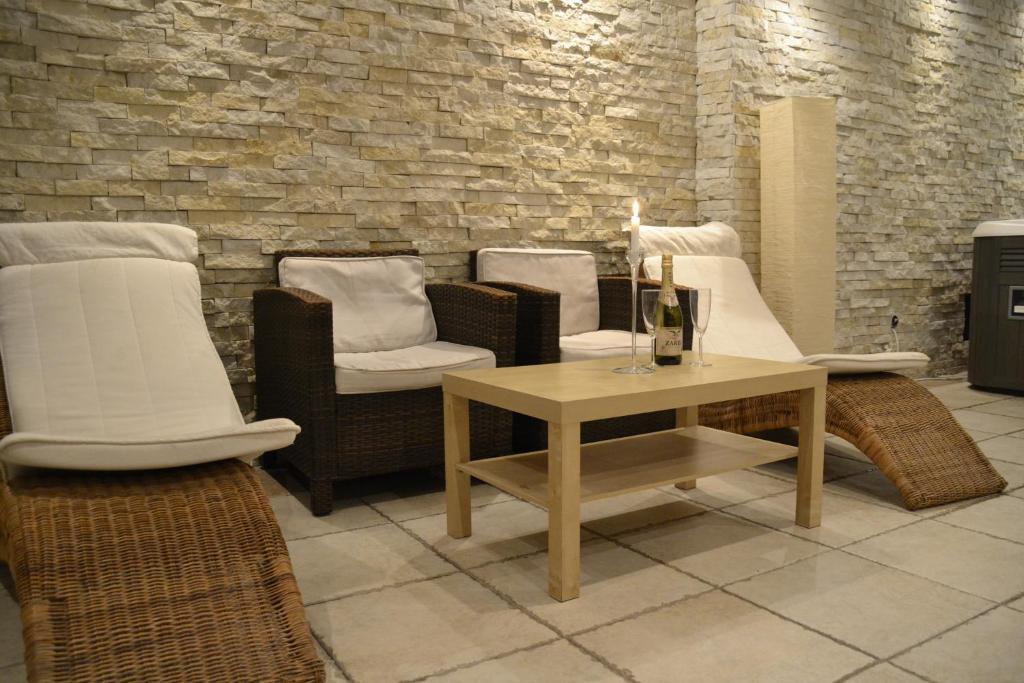 Hotel Condor Drobeta Turnu Severin Buitenkant foto